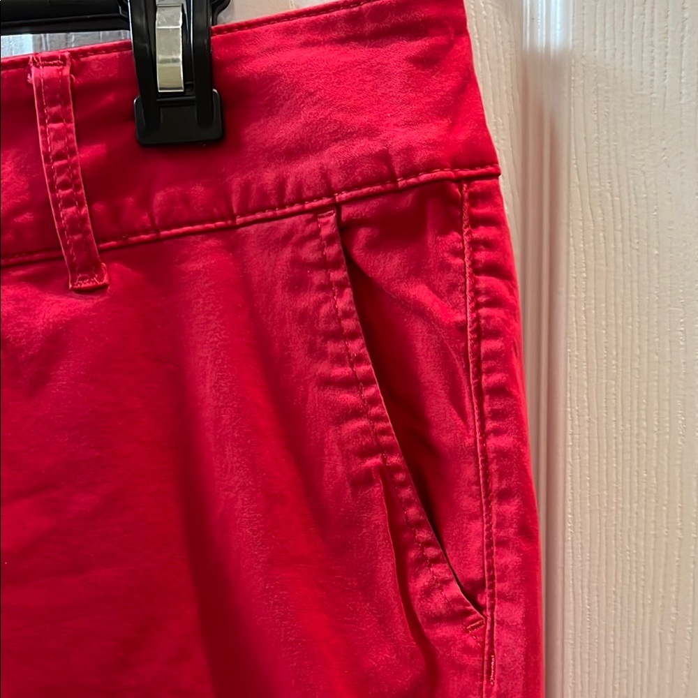 Westport, women’s 16W, Vibrant red, Bermuda Shorts - Picture 3 of 4